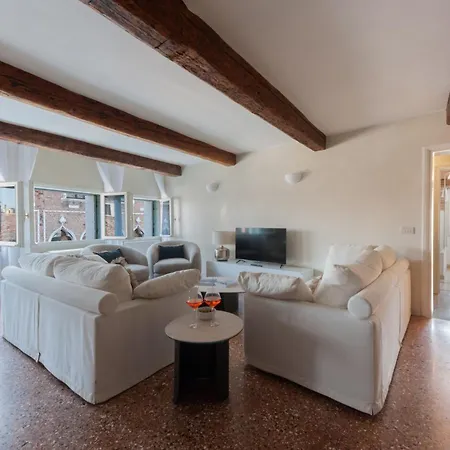 Apartment Cera Fenice Opera House Venice