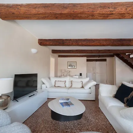 Apartment Cera Fenice Opera House Venice